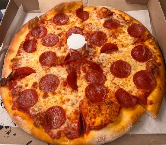 14' Personal Pizza (Medium).